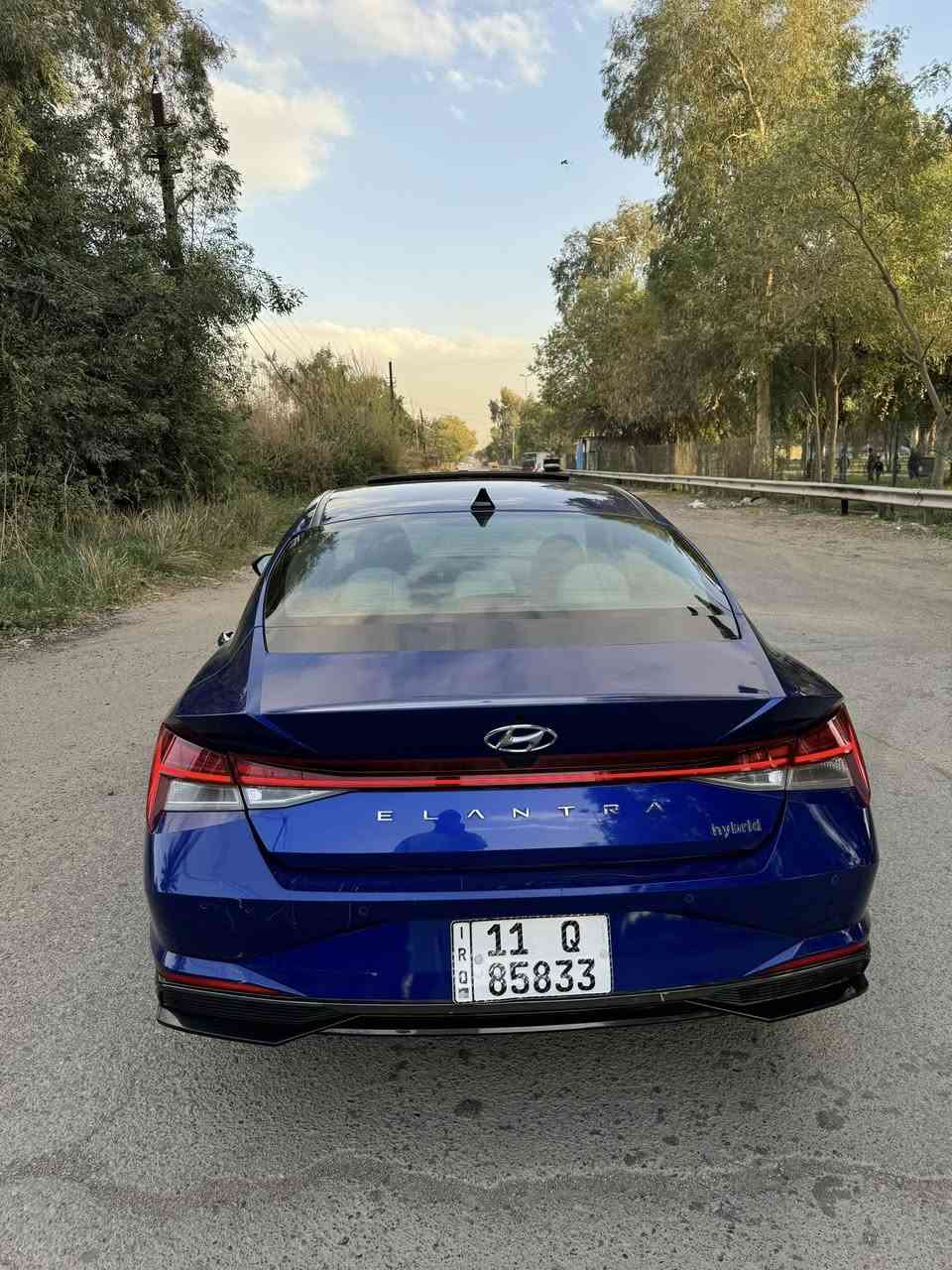 هيونداي الانترا 2023 هايبرد . 

اللون :ازرق 

السياره صبغ ربع البنيد بدون ايرباك 
مكفوله من الغد والشاصي والدواخل  

المواصفات :- 

1بصمة+سلايت 

2 -كاميرا خلفية دوارة 

3 - شاشة كبيرة  ( جي بي اس ) 

4- ماشيه 54

5- لايت زنون

‏6- Android auto & Apple car play

7- منافذ USB أمامي

8-سستم صوت متكامل 12 سماعة (bose) 

9- تحكم ستيرن جهتين

11 - بصمة باب لمس + بصمة تشغيل عن بعد

12 - رادار  أمامي ( توكف من وحده اذا شي كدامه ) 

13- كشنات  جلد &تبريد وتدفئة الأمامية والستيرن تدفئـة 

14 - أشارة بالمريا الجانبي

15- صندوق ذكي يفتح عند الأقتراب 

16- ويل كب رياضي 

18 - شاحن لاسلكي 

19 -أوتو هولد

20 -سايد بريك بصمة 

21-ثلاث أنظمة قيادة

22-حساس امامي خلفي

23-تبريد بيانو

24-نظام خروج الآمن عند فتح الأبواب لتفادي مرور السيارات قرب الأبواب الجانبية 

25-نظام محافظة على المسار 

26-كشنات جلد  ابيض

27-فتحة سقف

28-أوتو بريك عند الرجوع إلى الخلف في حال وجود سيارة أو شخص  

29_ دمام امامي خلفي

30_اكشانه تدفئه وتبريد +كشن سائق كهرباء + خزن ميموري 

31 السيارة هايبرد 

وبيها بعد كومة مواصفات آخرى  

الرقم :بغداد الدولي الجديد سياره بأسمي تحويل ثاني يوم 

السعر158 وبيها مجال 
مكانها بغداد/الشعب او الاعظمية
للاستفسار***********
