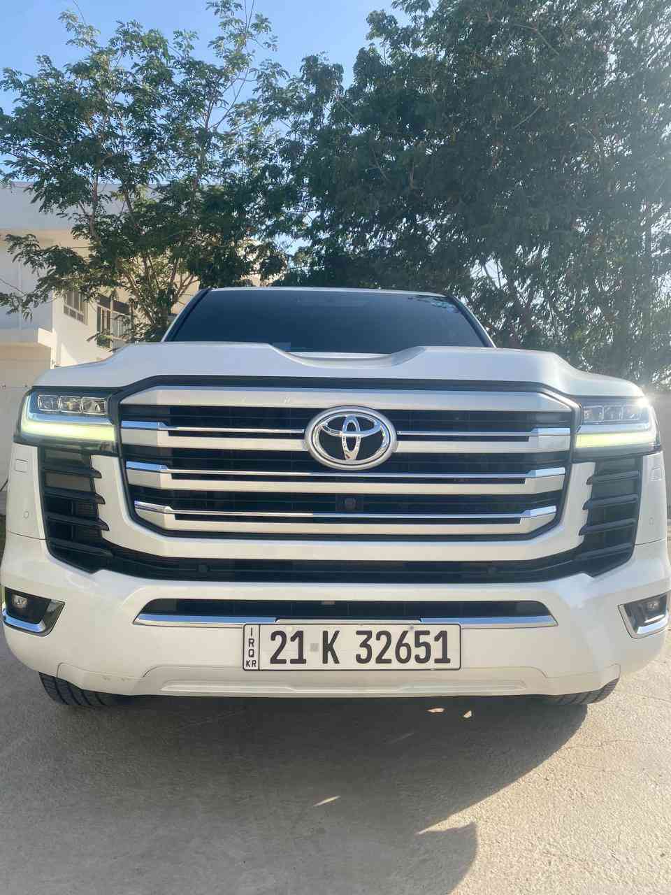 السلام عليكم 
للبيع لاندكروز 2023 vxr ساز ام الضمان   
تون تيربو داخل احمر
ابواب شفط 4 ابواب 
فول مواصفات واحد علئ واحد
السياره مكفوله كفاله عامه  
مغلفه ppf
رقم سلمانيه 
تبريد كشنات امامي خلفي 
كشنات كهرباء 
رقم صاحب السياره ***********
