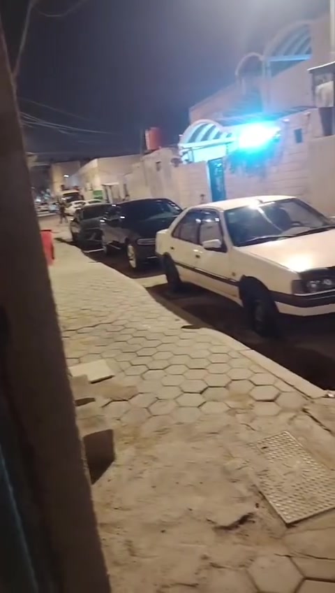 السلام عليكم بيجو روى بسمي رقم دولي بصره سياره جهازه وحلوه بيه تلحيظات قليلة السعر 25 وبيه مجال قليل رقم صاحب السياره *********** @إشارة
