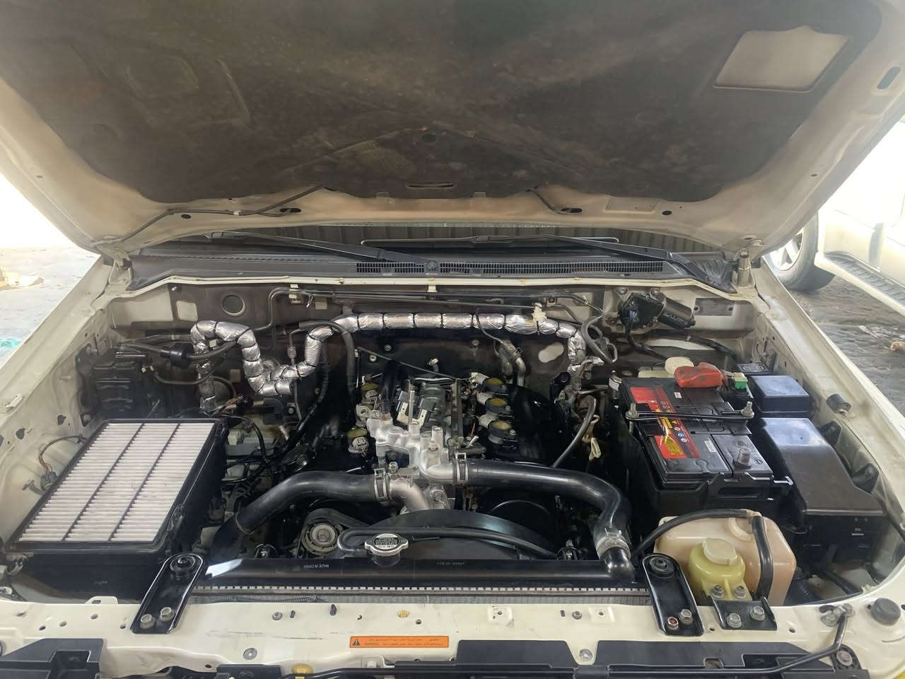 من مجمع حبتور لصيانة الباجيرو سياره الاخ سيد حيدر سيرفز عام   بغداد البياع تقاطع درويش مدخل حي التراث مقابل مطعم ضلوع ومندي 
 ابوعلي الدراجي
***********
***********
***********
واتساب
