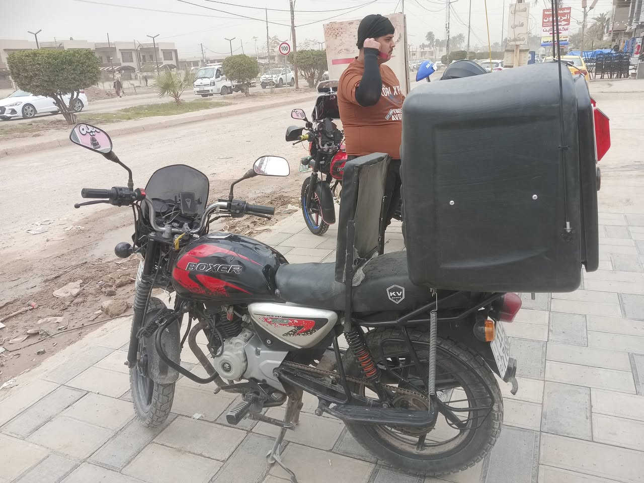 سلام عليكم 
بوكسر موديل ٢٠٢٠ لوحات انكليزي تحويل ثاني يوم 
دراجه مجفته تجفيت شركه مكينه كلش ناعمه 
مابيهه نقص ابد مكاني بغداد ابي غريب الزيتون السعر ١٩٠٠
***********بي واتساب مفتوح دائمن
