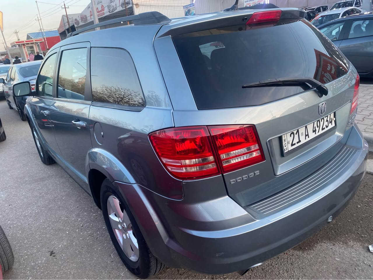 دوج جورني. 2010 كلين 
محرك v6 سلندر
رقم جديد 
سنويه جديد
تايرات جديد
كيرو محرك بشرط 
سياره كلين بدون صبوغ و تعديل
رقم موبايل ***********
***********
سعرها 110 وبيها مجال كركوك, العراق
