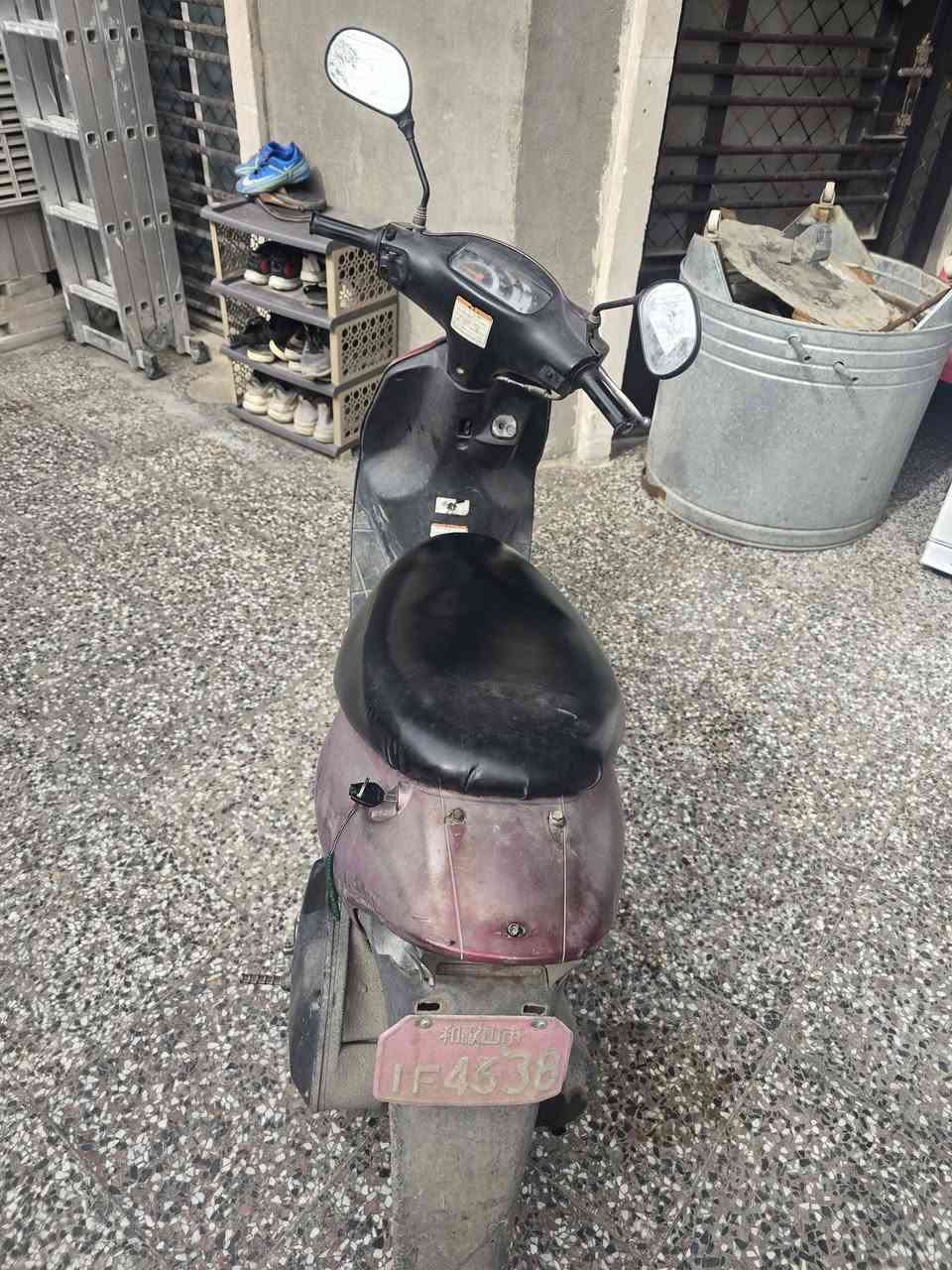 دراجه ساسوكي 60 دراجه بلاديه ،، وشغاله وكلشي شغال،، بس ابيع كوم حديد اخوان ونهايتها 100 قفل شراي مكاني الغزاليه


**إذا كنت صاحب هذا الإعلان وتريد حذفه لأي سبب، رجاءا أرسل رسالة إلى الدعم الفني**