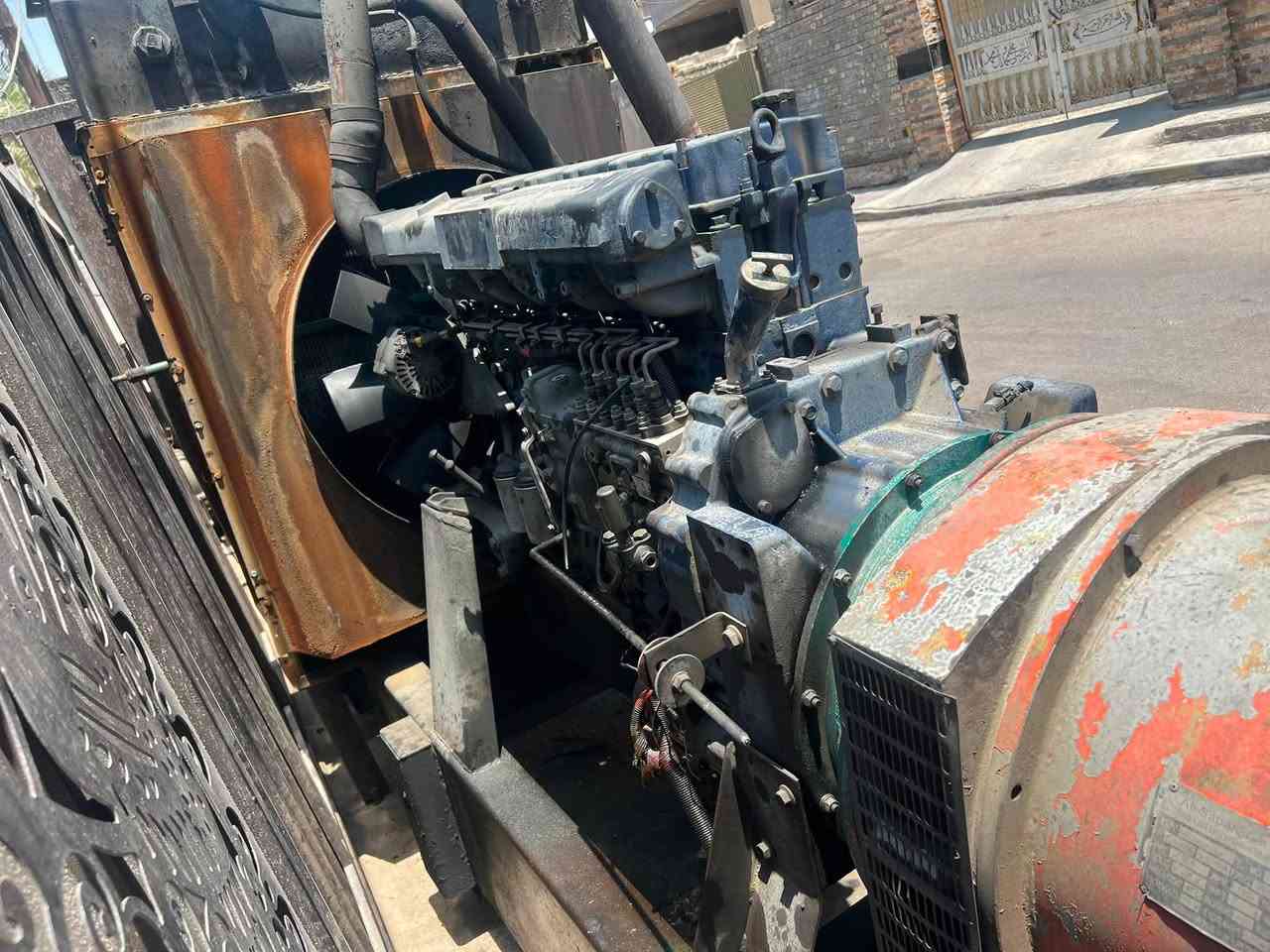 شتايرات 24ولف مستعمل عدد2
 تواليد350kv و300kv بلادي
بيهن بخار فقط للبيع ***********
