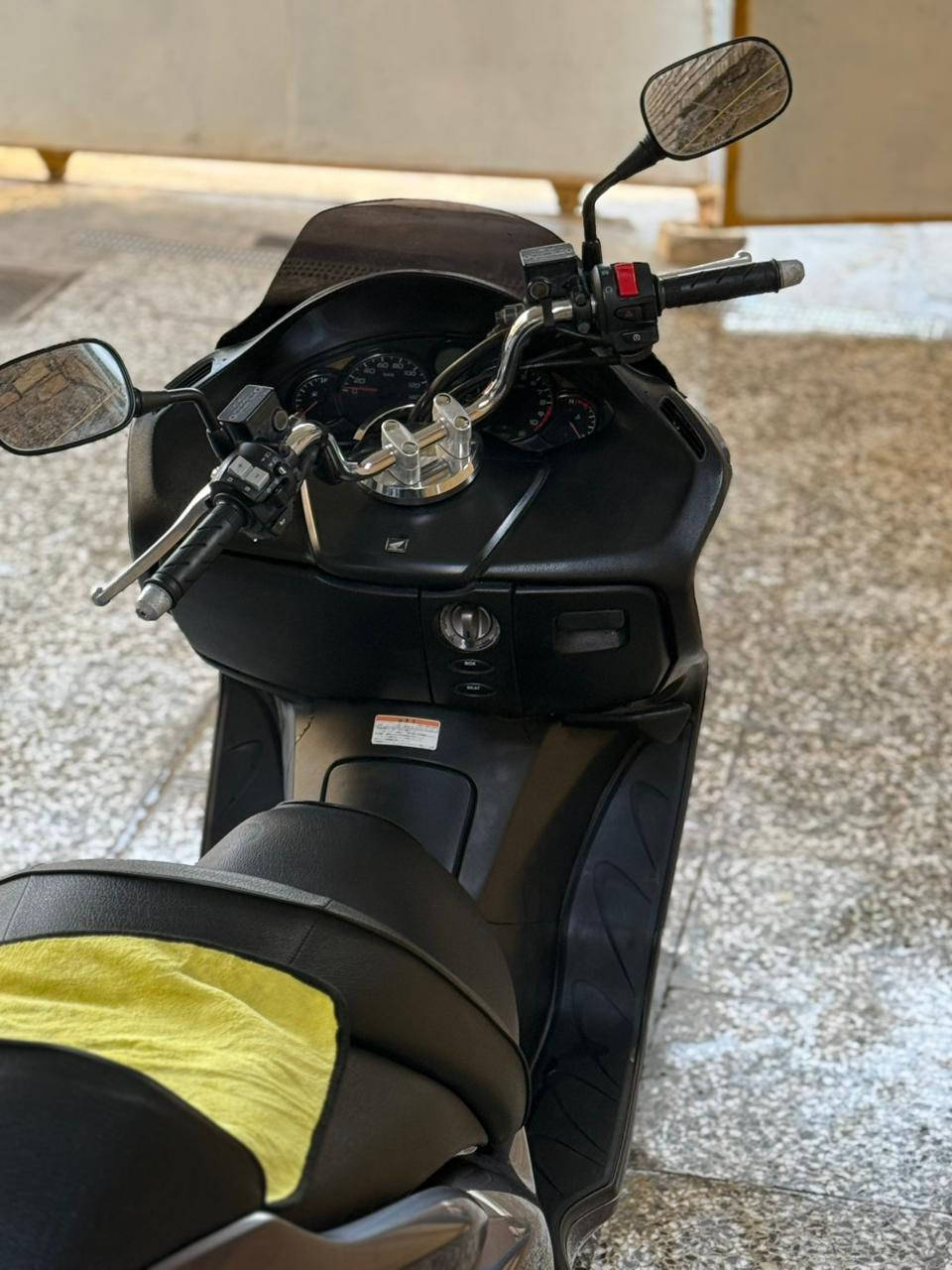 سلام عليكم فورزه 8.0 الدراجه نضيفه وكامله وكل نقص مابيهه مكفوله من التاير للتاير اريد اراوسهه بوكسر مرقم العنده لايقصر ***********
