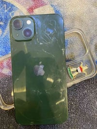 آيفون ١٣ عادي • ١٢٨ • الظهر مكسور