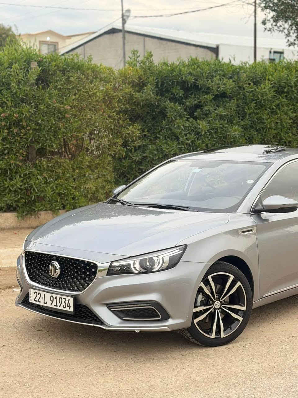 السلام عليكم للبيع MG6 2023 ماشية 50 الف كيلو متر فول الفول 1/1 مرقم اربيل جاهزة سيارة مابيها دينار مصرف (وارد خليجي) محرك ١٥ توربو بيها 3 قطع صبغ فقط صندوك+باب سايق امامي + جاملخ سايق امامي بدون ايربك بدون شاصي السعر $94
مكان سيارة كركوك (فقط بيع بدون مرواس) ***********
