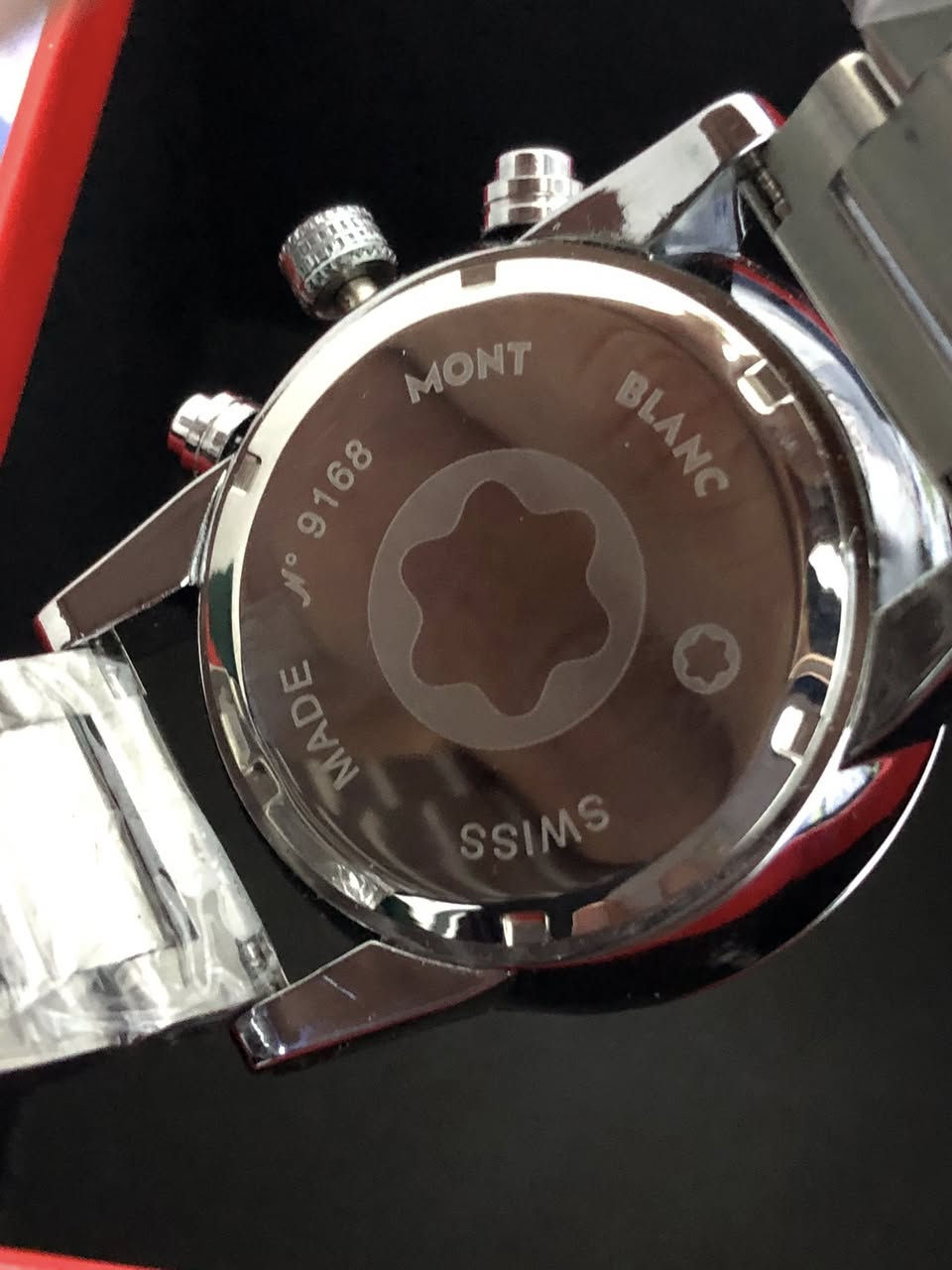 مونت بلاك سناتر جام زفير ضد الخدش

لمينوس بالكامل وزن كلش ثقيل


**إذا كنت صاحب هذا الإعلان وتريد حذفه لأي سبب، رجاءا أرسل رسالة إلى الدعم الفني**