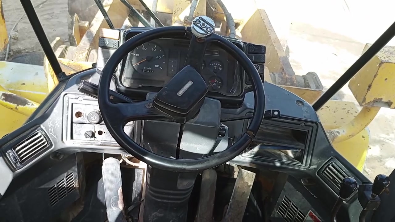 شفل كاوسكي ياباني اللبيع الحجم70 جاهز للعمل الشراي يتصل ***********

