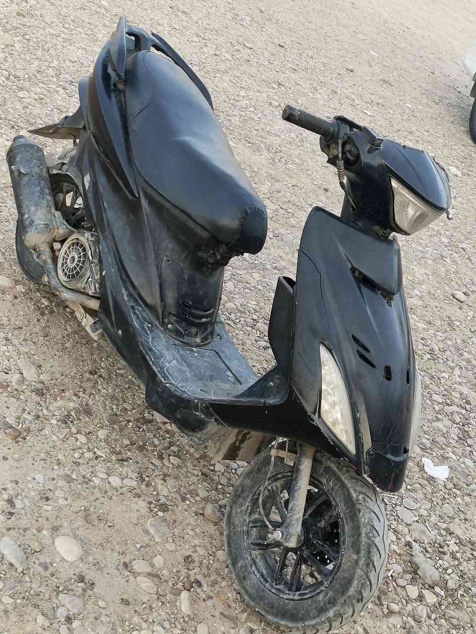 دراجه للبيع سعر 100 ***********
