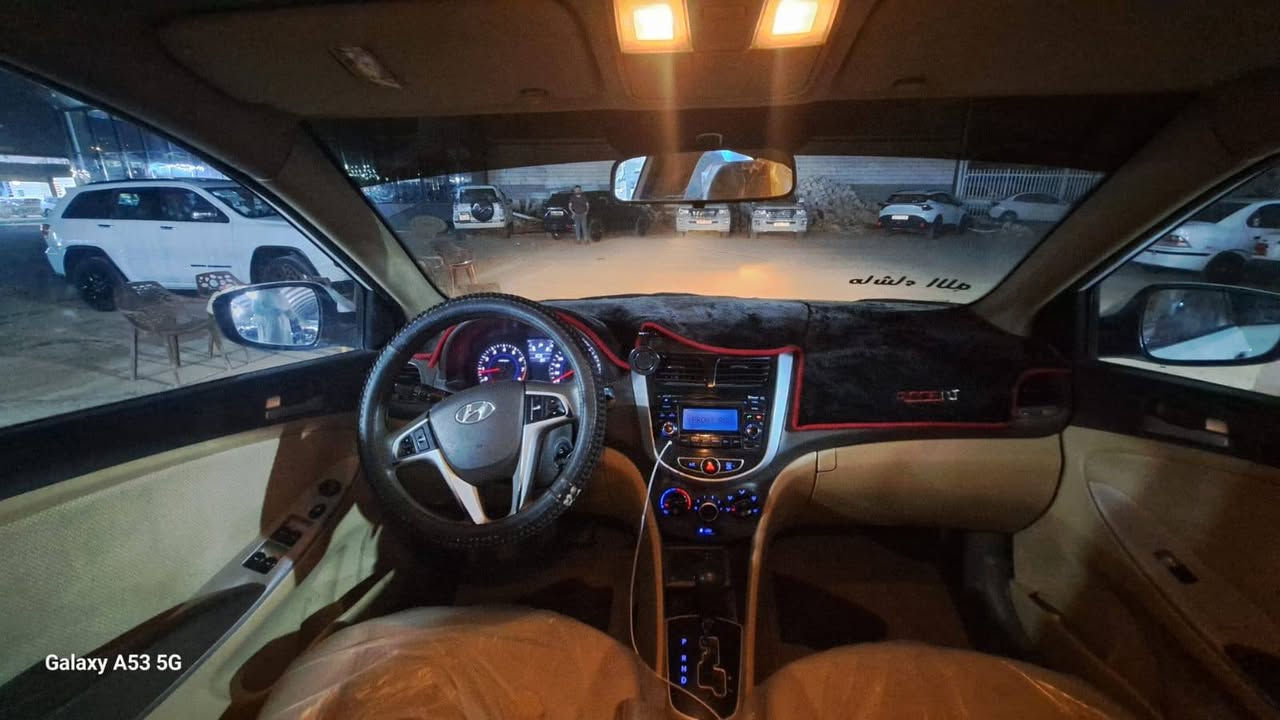 🚘 إعلان بيع سيارة خاصة 🚘
السلام عليكم ورحمة الله وبركاته
تتوفر سيارة للبيع هونداي اكسنت موديل 2013 بحالة ممتازة جدًا ✔️
ملاحظة بيها قطعتين صبغ جاملغ امامي خلفي
🔹 الاستخدام: شخصي
🔹 السيارة نظيفة جدًا من الداخل والخارج
🔹 محرك ممتاز وفحص كامل
🔹 كير محرك تبريد كهربائيات 
🔹 لا تحتاج أي مصروف
🔹 رقم بابل مشروع وطني 
🔹 السعر مناسب 93$ 
📍 الموقع: النجف
📞 للاستفسار والمراسلة: [ *********** ]
“الثقة أساس التعامل 🤝”
