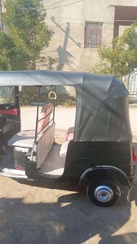 تكتك • موديل 16 • أوراق أصلية