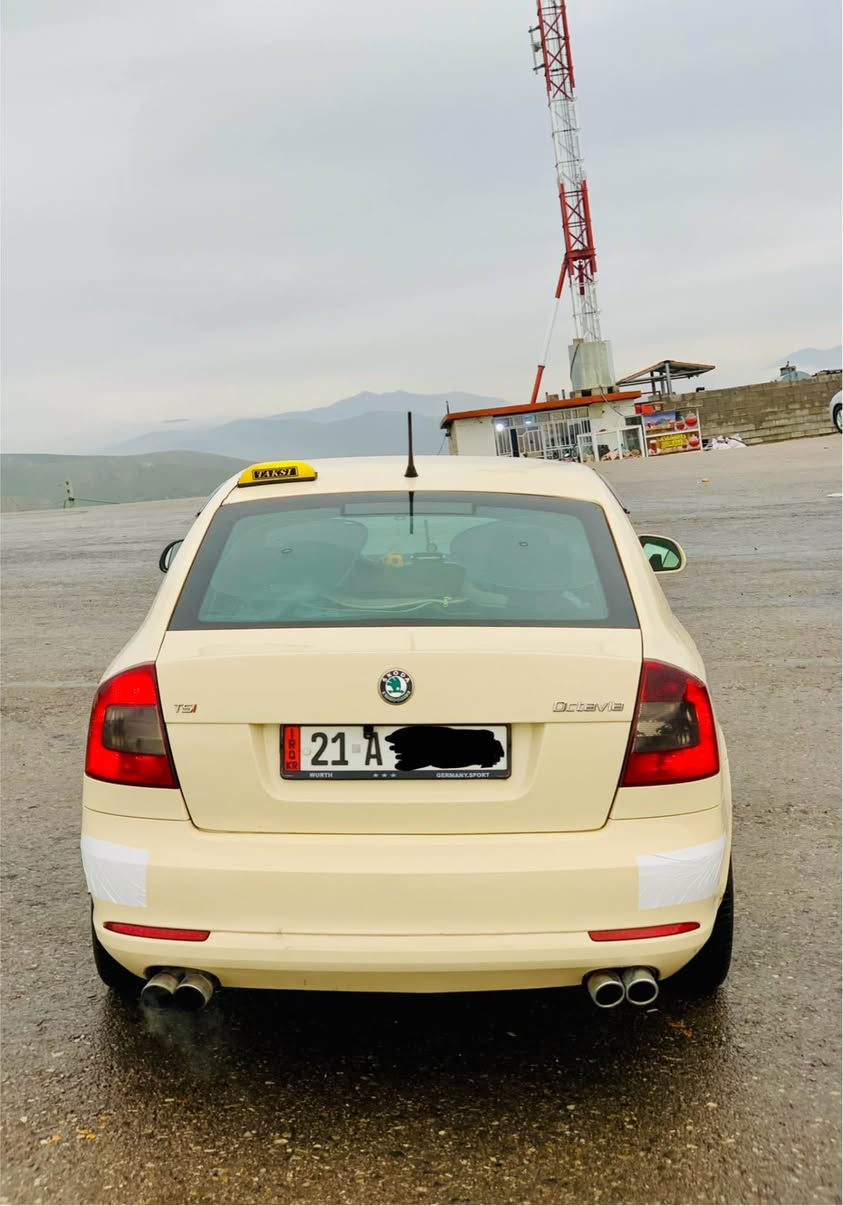 سەرەتا بەناوی خوای گەورەو میهرەبان سکۆدا ئۆکتاڤیا ٢٠١٣ مەکینە ١٨ی تۆڕبۆ گێڕو مەکینەو تەقەو ڕەقە بەشەرت بێ بۆیاخ و بێدەعم تەبرید ساردو گەرم بەشەرت لەسەر سویچ سەیارەکە سەلاجەیە تاقم تایەو ویلی لۆک بێ تەقەو ڕەقە هیچ نوقسانیەکی تێدا نیە و هەمووگیانی لەسەر دەقی شەریکە ماوەتەوە بەشەرتی ١٠٠ فیتەر  ڕەقەم و سەنەوی و لۆگۆ تا ٢٠٣٠ تازەیە و بەناوی خۆمەوەیە بەشەرتی تەحویل و غرامە   

نرخی ١٠٥ گەڵاو معامەلەیەکی کەم.

بۆ زانیاری زیاتر پەیوەندی بکە بەم ژمارە تەلەفونانەوە جوابی نامە نادەمەوە لەگەڵ ڕێزدا ❤️.

ناونیشان سلێمانی .

Tel: *********** ~ *********** السليمانية, العراق
