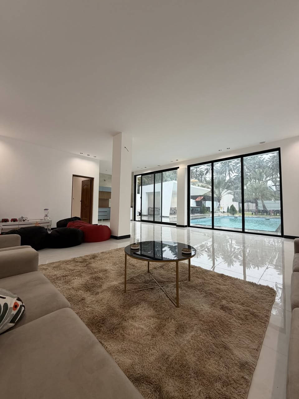 منتجع إلوريا💎 متوفر ايام العيد 😍 🌴 للحجز ***********
