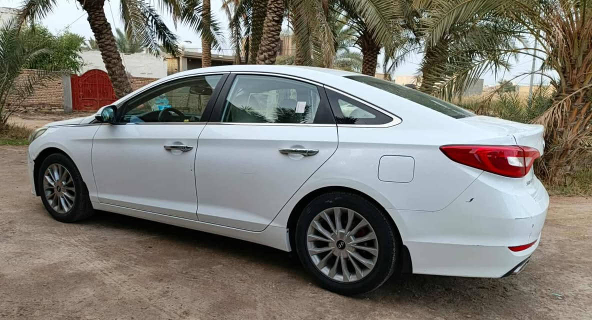 سوناته 2017  خليجي رقم مثنى انگليزي بسمي مكفوله من التبديل بيه صبغ  قليل وبيه بارد گير مكينه مكفوله رقم صاحب السياره 078-000-56900
