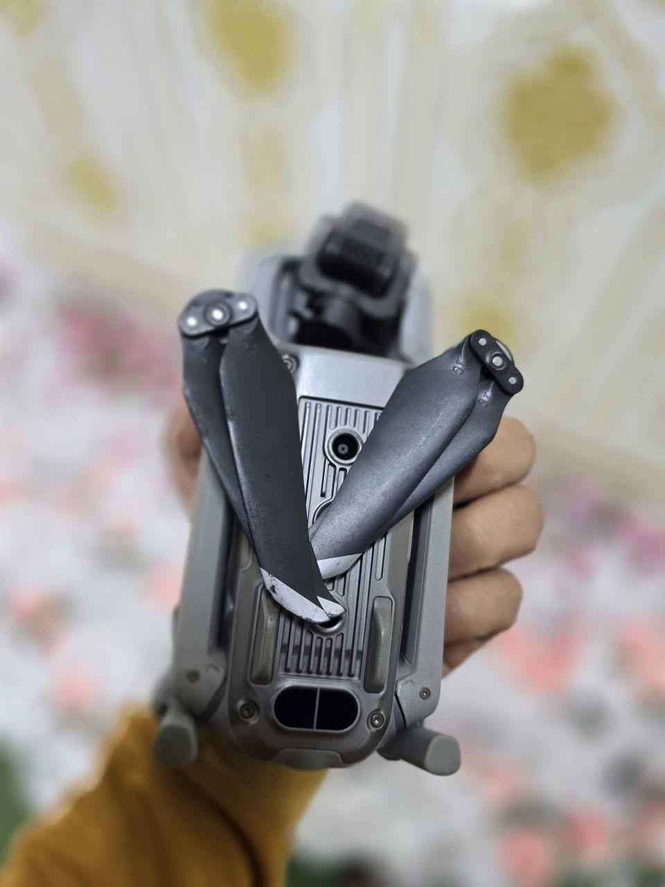 درون dji air 2 مستخدم
الملحقات كونترول + بطارية   تواصل خاص


**إذا كنت صاحب هذا الإعلان وتريد حذفه لأي سبب، رجاءا أرسل رسالة إلى الدعم الفني**