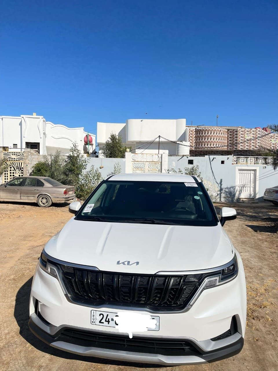 سلام عليكم كيا كرنفال ورد امريكي  موديل ٢٠٢٣بيبان كهربائي +اربع بصمات سياره كلين بدون حادث مكفوله من ضربه وصبغ وافتح سياره بسمي تريد وكاله تريد تحويل الاستفسار عل رقم *********** غير متواجد عل فيس
