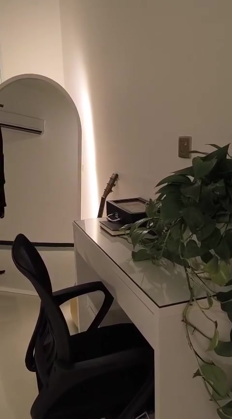 ميز تواليت او تجميل بكيفكم خشب مصري ثقيل فوكاه جامه حمايه ضد الكسر
مستخدم قليل جدا جديد بعده  للبيع السعر 130بي مجال قليل للاستفسار مراسله ع خاص


**إذا كنت صاحب هذا الإعلان وتريد حذفه لأي سبب، رجاءا أرسل رسالة إلى الدعم الفني**
