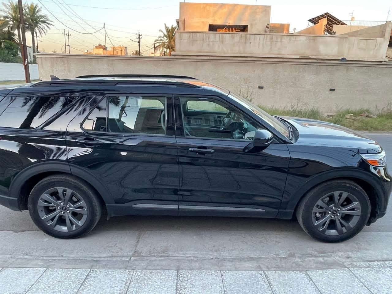 2023 FORD EXPLORER-XLT بانوراما وبدون ايرباك 

فورد اكسبلورر (XLT) موديل : 2023

بانوراما 

مغلقة ppf 

اللون : اسود 

عداد المسافة : 36500 كيلو متر

حجم المحرك : 2.3L TORBO (4.سلندر)

 بدون صبغ بدون تبدیل فقط مكان صغير تعديل PDR

كافة الايرباكات سليمة 100%

المواصفات : XLE

بصمة ابواب 
بصمة تشغيل 
تشغيل عن بعد
شاشة لمس
كاميرة 
كير ماوس 
هاند بريك بصمة
اوتو هولد : AUTO HOLD
اوتو ستارات : AUTO STARD
اوتو ستوب : AUTO STOP
رادار امامي (تحديد مسار)
رادار جانبي  (نقاط عمياء)
حساسات خلفي 
نظام : SPORT
نظام : ECO
نظام : NORMAL
تحكمات استيرن
استيرن هيتر
كشنات كهربائي
كشنات هيتر 
تبريد مركزي
صندوق كهرباء 
لايتات LED ليد عدسة زينون

السيارة جديدة جدا ومابيها اي نقص 

تفاصيل اكثر الاتصال على ارقام التالية

***********
عنوانبغداد اليرموك - حي حطين
