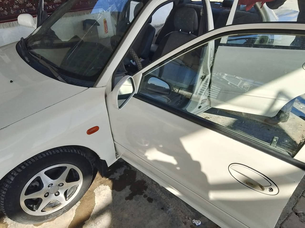 بروتون رقم نجف دولي 2005جديد كير جيد جدا محرك جيد جدا هزه جديده تحويل ثاني يوم سنويه نافذه 29تخم تاير جددالسعر 45وبيها مجال   ترهم مراوس سوناتا تو نضيف للتواصل***********
