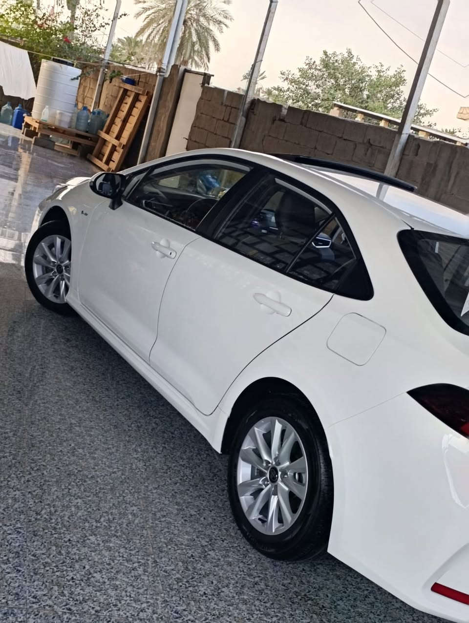 السلام عليكم كورله هايبرد مديل ٢٠٢٥ لسياره جديده بمعنه الكلمه اقصد السياره والمقترض والكفيل ثنينهم نفس البيت رقم بصره دولي السعر 140 وبيها مجال قليل 
***********
