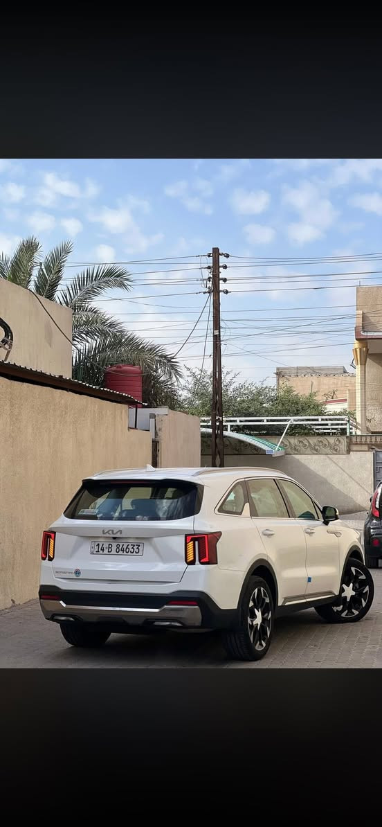 سورينتو 2024 رقم بصره رقم جديد كفاله عامه من كلشي  كارتون السياره ماشيه 19 ويل 20 السياره داتشو كيجات عينه الكترونيه حساسات 360 درجه سياره كلش حلو مواصفات راقيه مكاني بصره ***********
