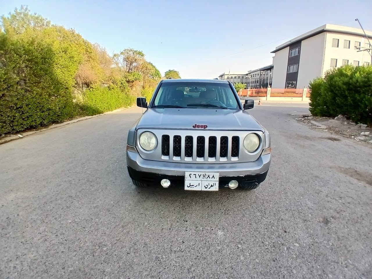 جیب پاتریوت 2017مەکینە 2400  شەش پارچە بۆیاخ کەمێک پێشی هەیتی بەناوی خۆم نرخی 94وەرەقە ..هەولێر *********** أربيل, العراق
