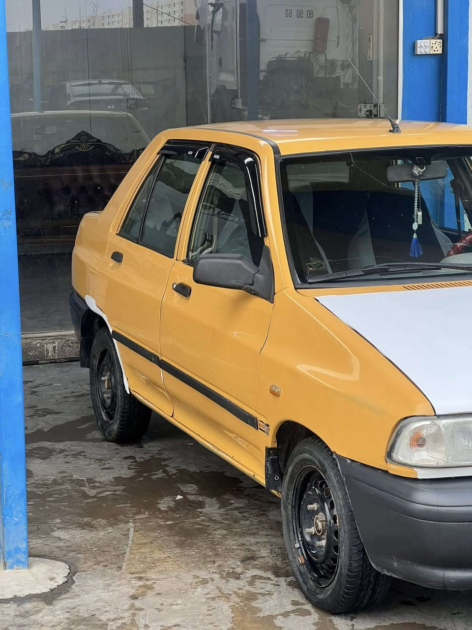 السلام عليكم للبيع سايبه موديل 2015 كير ومحرك مكفولات سنويه جديده مصفره العنوان بغداد بسمايه 
الرقم***********
