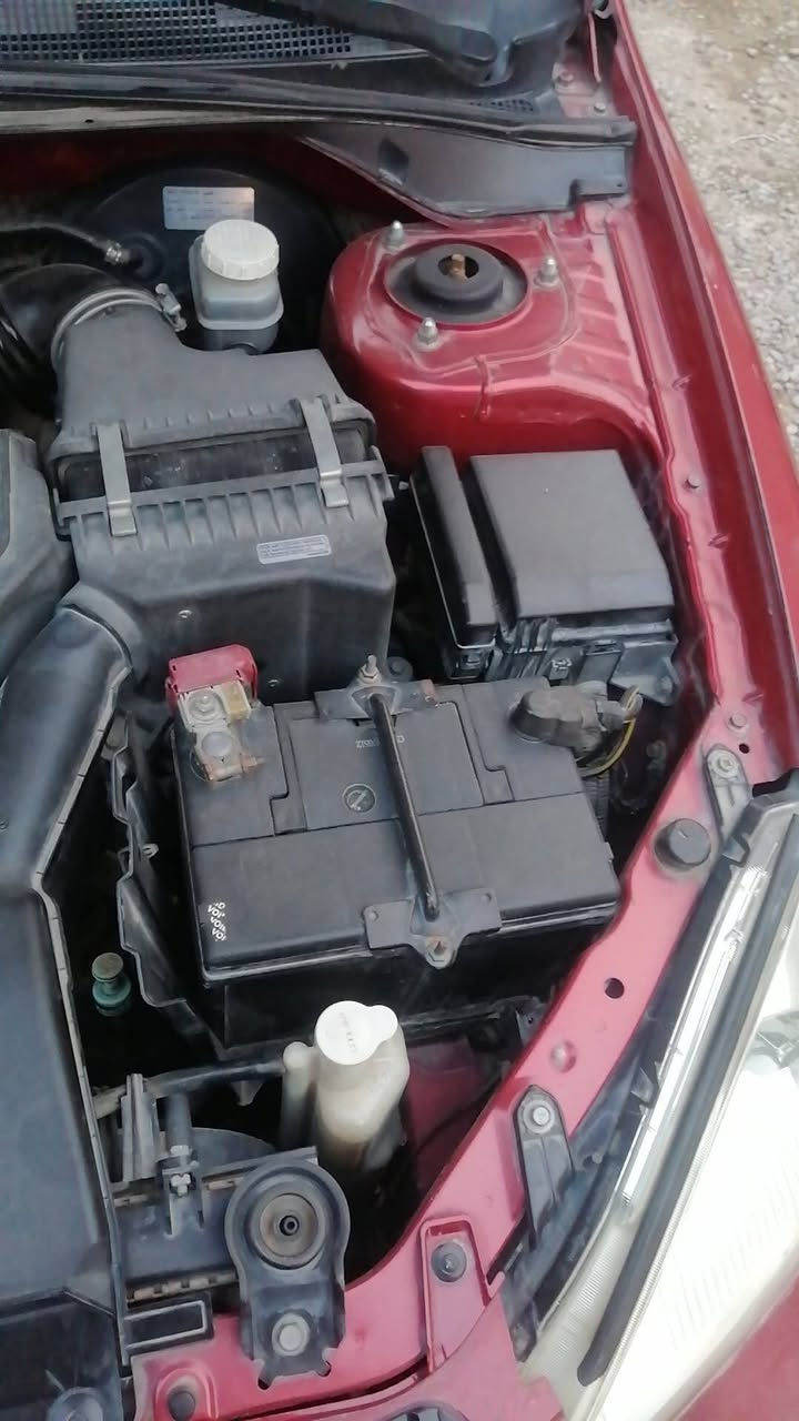 النسر ١٠ جديدة سيارة مال جناي خير من الله ماناقصهة اي شي رقم بغداد بسمي تبريد ثلج محرك كير جدد وظع شركة تخم تاير صبغ هلالات دواسة بدون حادث بجم كبس سعر ٨٣ وبيهة مجال رقم *********** ااا ***********
