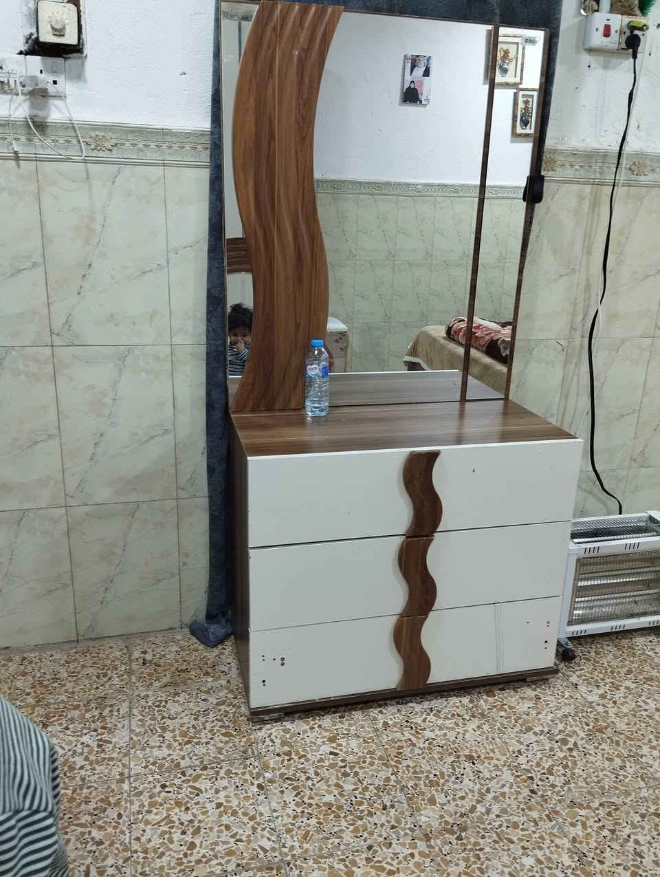 غرفه تركيه للبيع لستفسار اتصل عله هاذ رقم ***********
