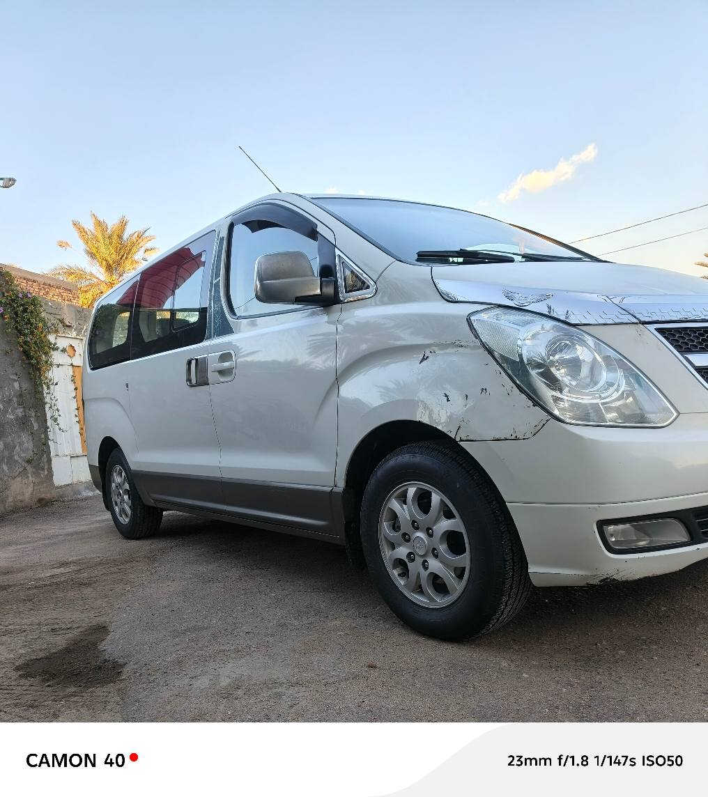 سلام عليكم  سياره البيع موديل  2009الستفسار عل رقم ***********واتساب 👍
