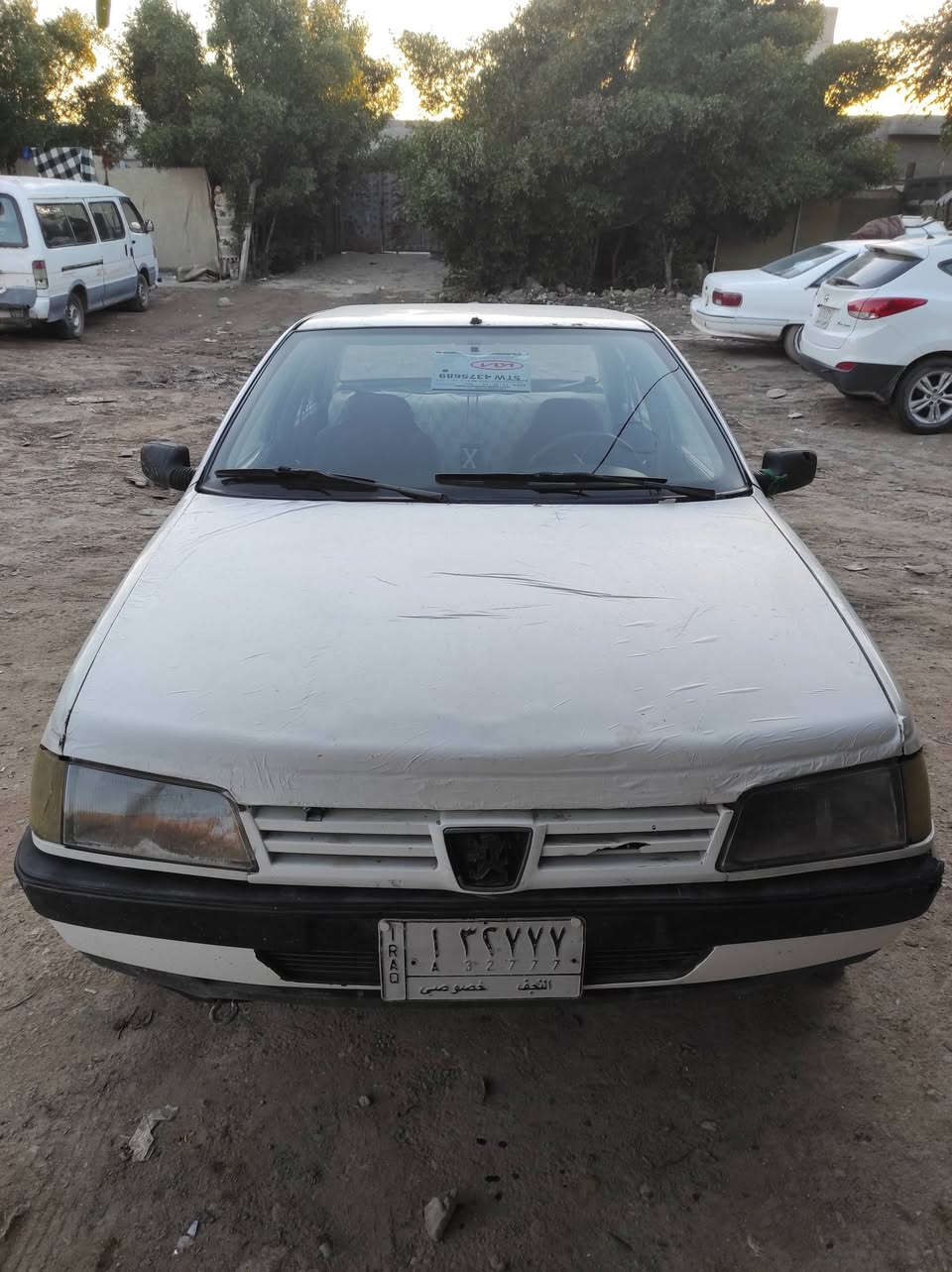 السلام عليكم شباب سياره للبيع بيجو روى  موديل 2009رقم نجف الالماني سنويه منتهيه بال 2022كير ومكينه واكسن خير من الله تخم تاير جديد دواخل حلوه ونظيفه سياره لاضربه وتبديل السعر 12ورقه وبيه مجال للشراي مستعجل على بيعتها مكاني بابل مامتواجد عل فيس الخاص مغلق انتصال فقط هاذه رقمي‏‪0787 457 3306‬‏
