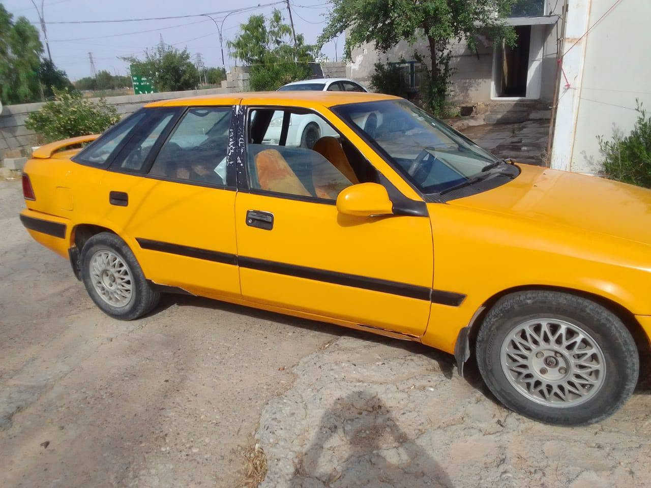 فروشتني خيرا داويي ئةسپيرو تةكسي موديل 1996بةشةرتي گيرو مةكينة مةكينةي بيلادة سةيارةيكي توندو توله
سعري ئةم سةيارةية21گلاو مةجاليكي برايانة
تكايه موشتري نيت سةرمان مةيةشينه
***********
فروشتني خيرا داويي ئةسپيرو تةكسي موديل 1996بةشةرتي گيرو مةكينة مةكينةي بيلادة سةيارةيكي توندو توله

