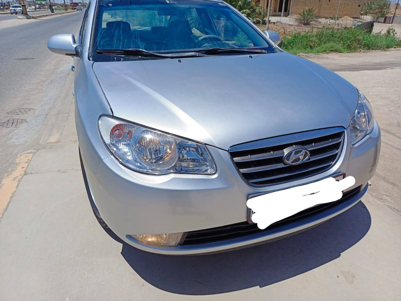رقم بغداد كصه جنطه كارتون السياره المكان ذي قار السعر٤٠ وبيه مجال الرقم ***********
