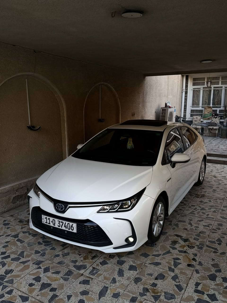 سلام عليكم شباب
كورله شكل خليجي
موديل٢٠٢٤
مكفوله من للصبغ ول حادث
سياره نضيفه
فول موصفات
داخل احمر
رادار امامي
توقف ذاتي
اوتو هولد
فتحه سلايد
كلشي بيها نضيف
بيها بارد كلش بسيط بل هلال على كد ٤ اصابع 
وبيها رصعات بسيطه بل باب
سعرها ١٤٠ قفل 
مكاني بغداد الوزيريه 
تواصل 
***********
