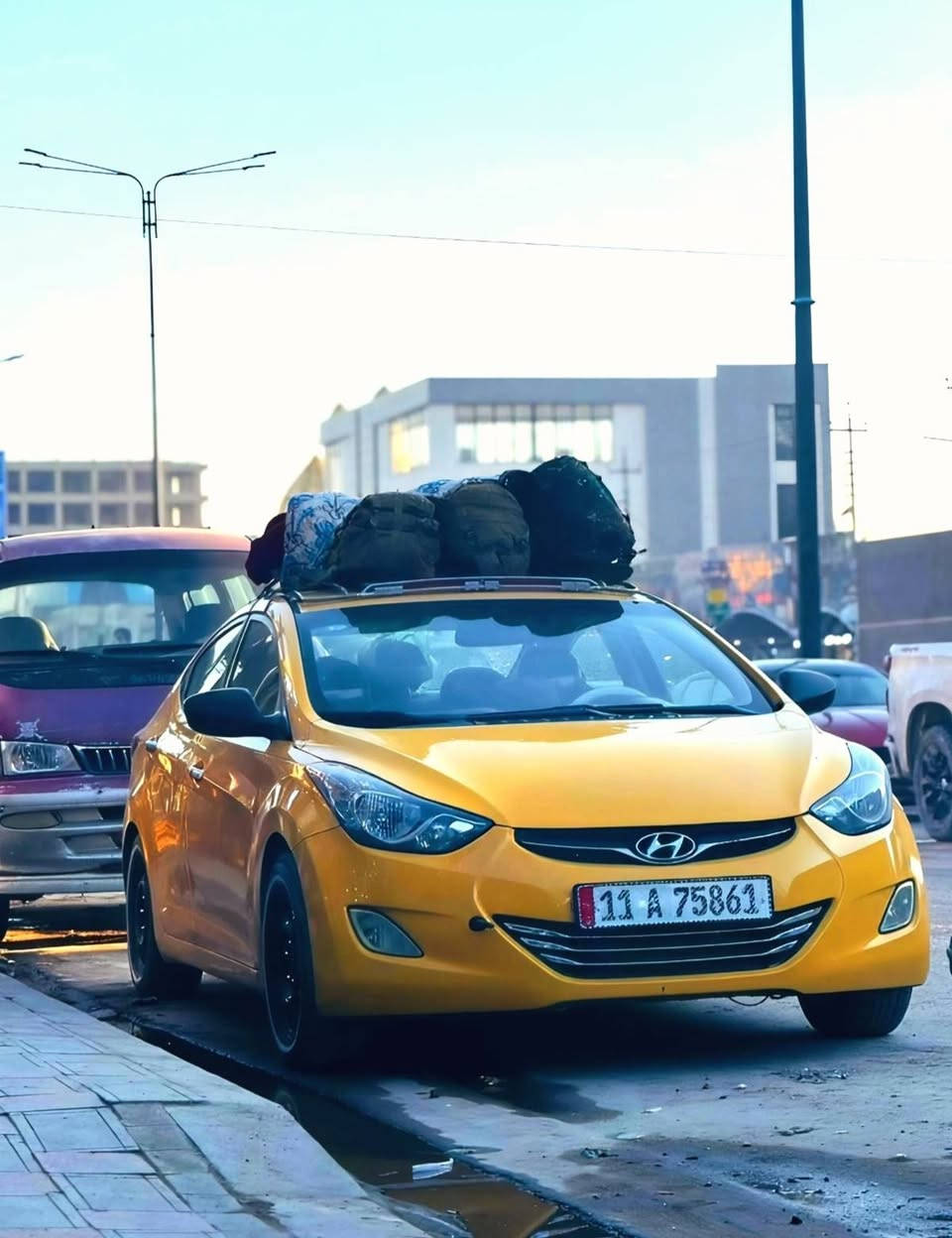 سلام عليكم النتره موديل 2012 سياره امريكي محرك 1800 غاز او بانزين سياره ليبل واحد ماعدا الجاملغ الامامي مبدل بدون عابر رقم بغداد بسمي مصفره وجاهزه من كلشي مكاني سماوه سعر 107 وبيه مجال للستفسار ***********
