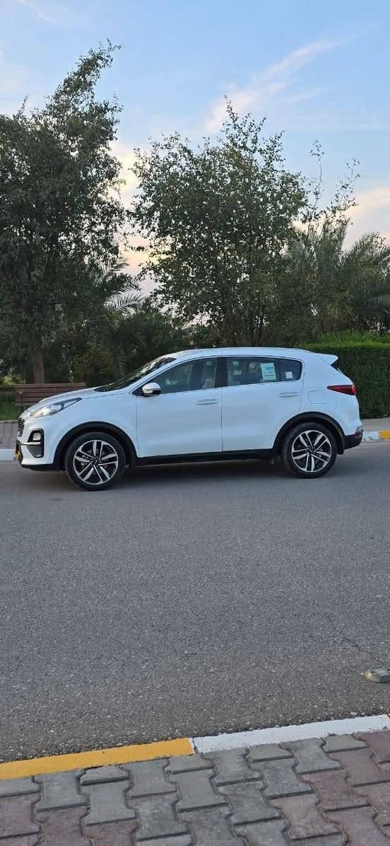 السلام عليكم للبيع بسعر 172 كيا سبورتج 2019 خليجي مكفوله كفاله عامه عده الواشر مال مكينه بدلته بيدي شرط مكينه وكير بدون عيوب ثبريد ثلج صدر امامي خلفي جديد بسمي شرط التحويل السياره حيل جديده العنوان تكريت
***********
