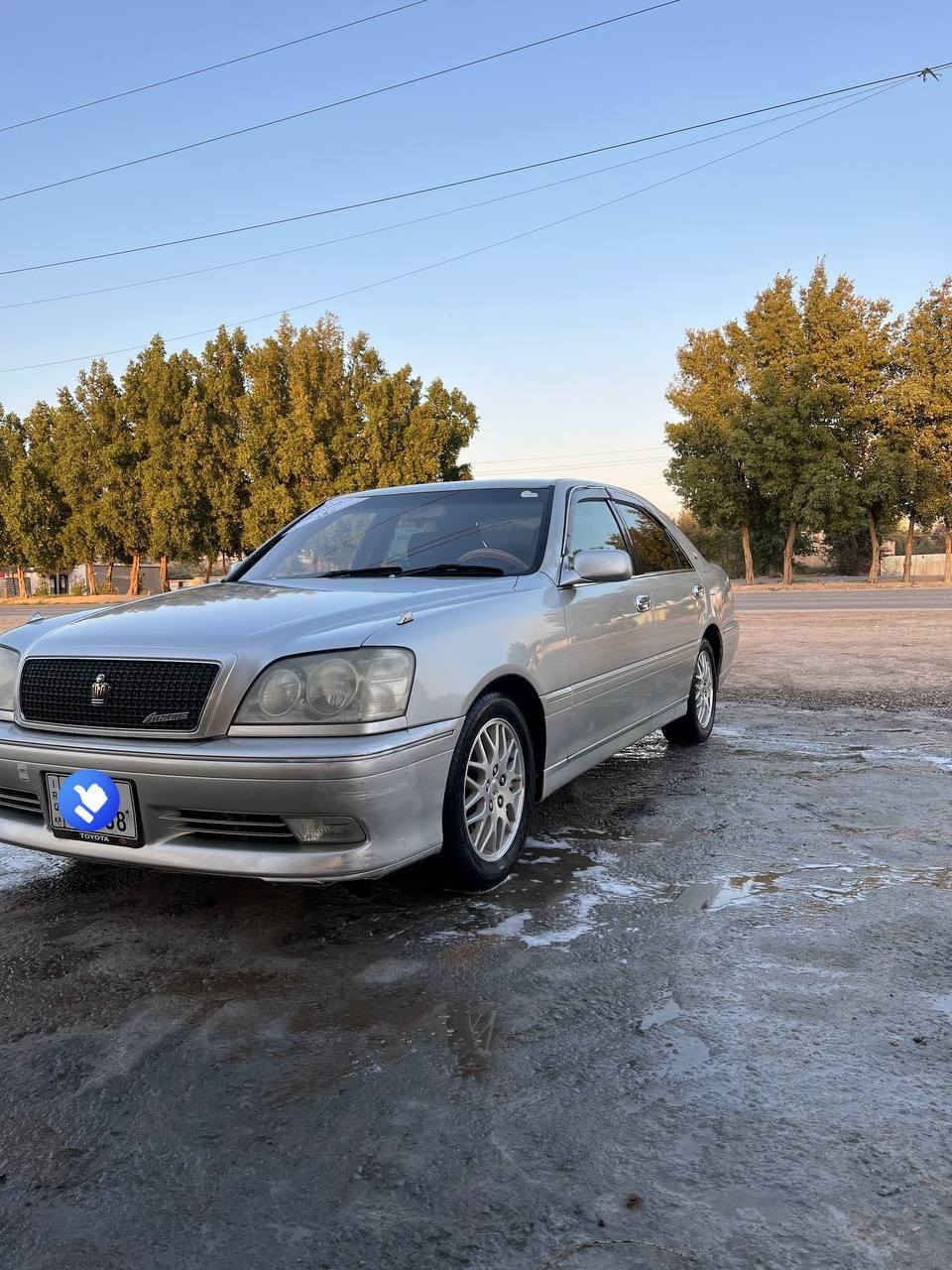 سلام عليكم
جنون ادوات كصتين بيها ارقام فقط بدون سنويه أرقام انكليزي 
دكمه وحده شاشه 
ويل عنكبوت تخم تاير 
حداديه ١٠٠٪ 
مكان البصره القرنه 
السعر38وبيه مجال شراي اتصل 
***********
