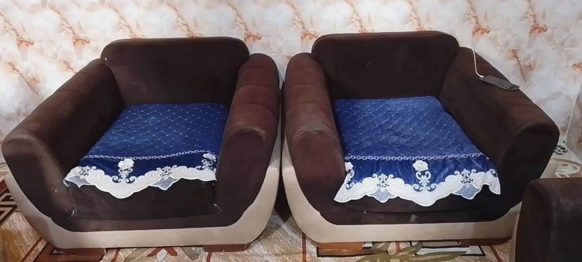 السلام عليكم تخم قنفات للبيع السعر 140 سوق الشيوخ ***********
