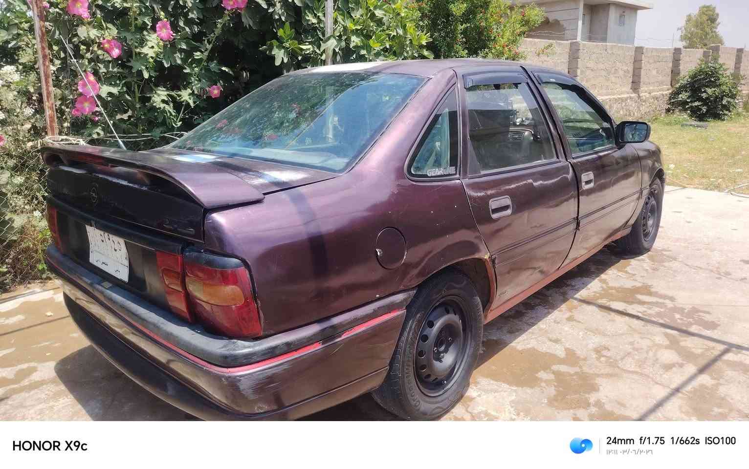 اوبل فكتره 18 مشروع وطني صاحبها بالموصل 
گير شرط 

محرك بي بدايت نفخ كلش قليل 

اربع تواير جدد + باتري جديد 

طخم جديد

قايش عريض المرغوب 

اناره كلها شغاله + كيلو متر شغال 

سياره بلا معجون ولا صبغ  فقط تصليح دوسات 

السعر 32 وبيها مجال بصيط //***********//***********
