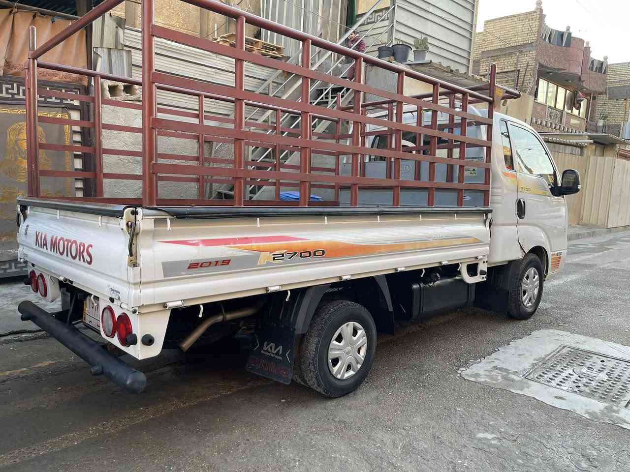 كيا 2019 رقم واسط مشروع وطني السيارة جديدة وممتعوبة بيه فقط طخة شبر مكفولة من الصبغ والتبديل جاهزة من كل نواحي ادامة كاملة السعر 122 وبيه مجال حك الجية رقم الهاتف ***********مكاني بغداد
