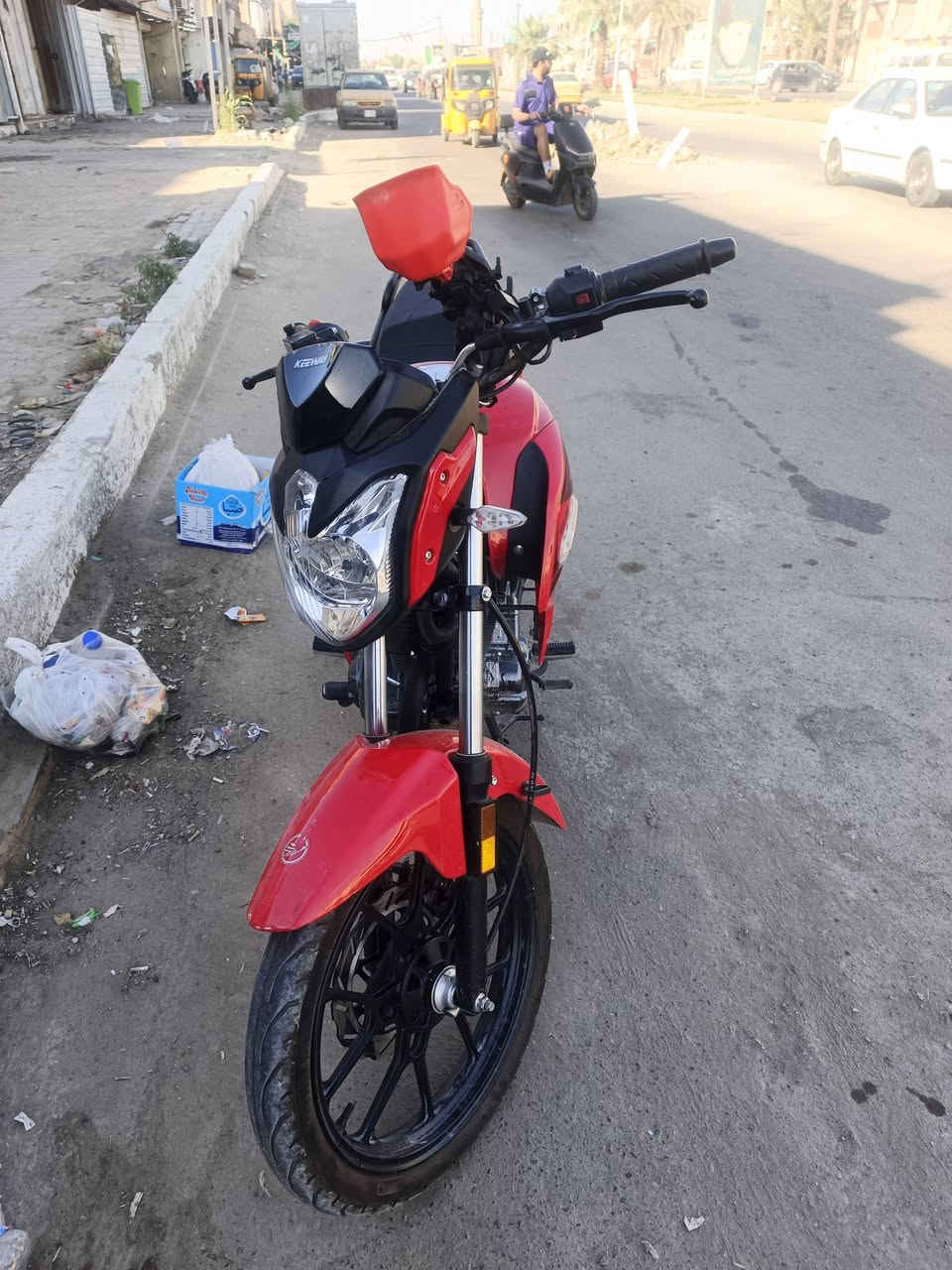 دراجة RK
دراجة ب4 نازلة مماشيه هواي ولا متعوبه 
رقم اربيل بعده بسم الشركة 
سعر 2800
***********
