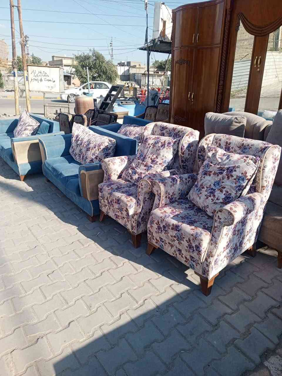 غراض للبيع في ابودشير شارع الضغط
***********
