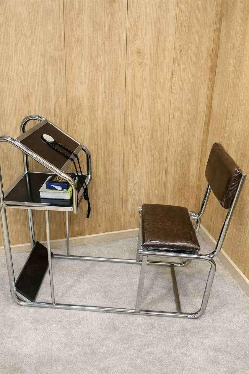 📢 كرسي صلاة متين ومريح
✦ تصميم عملي يساعد كبار السن والمرضى على أداء الصلاة بسهولة وراحة.
✦ مصنوع من هيكل حديد مقاوم للصدأ مع طلاء أنيق.
✦ يحتوي على مسند ورف أمامي للقرآن أو الأدعية.
✦ متوفر بعدة ألوان (بني – أبيض).
✦ مناسب للمساجد والمنازل.

💰 السعر: 60,000 دينار عراقي فقط

📍 التوصيل متوفر داخل كربلاء وباقي المحافظات.
📞 للطلب أو الاستفسار راسل الصفحة أو اتصل على الرقم *********** واتساب كربلاء, العراق
