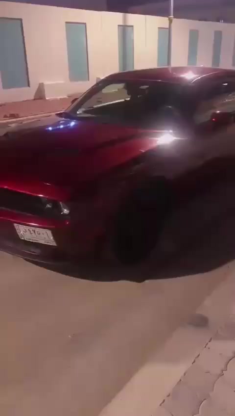 السلام عليكم 
جالنجر 2018   V6 
حادثها مع لصور سياره رقم بغداد بسمي 
بدون ايرباك لسياره 
شاشه كبيره 
لد متغير ع تلفون 
دوس ودفيوزر
عليها برمجه انه برمجتها بيدي 
سياراه ترايها من لبصره لدهوك 
بها غير الحادث جاملغ لثاني مبدل ونص لبنيد مصبوغ 
كفاله لا شواصي ولا لغود 
مكاني بلبصره 
لسعر 165$ وبيها مجال 
شراي يتصل 
***********
