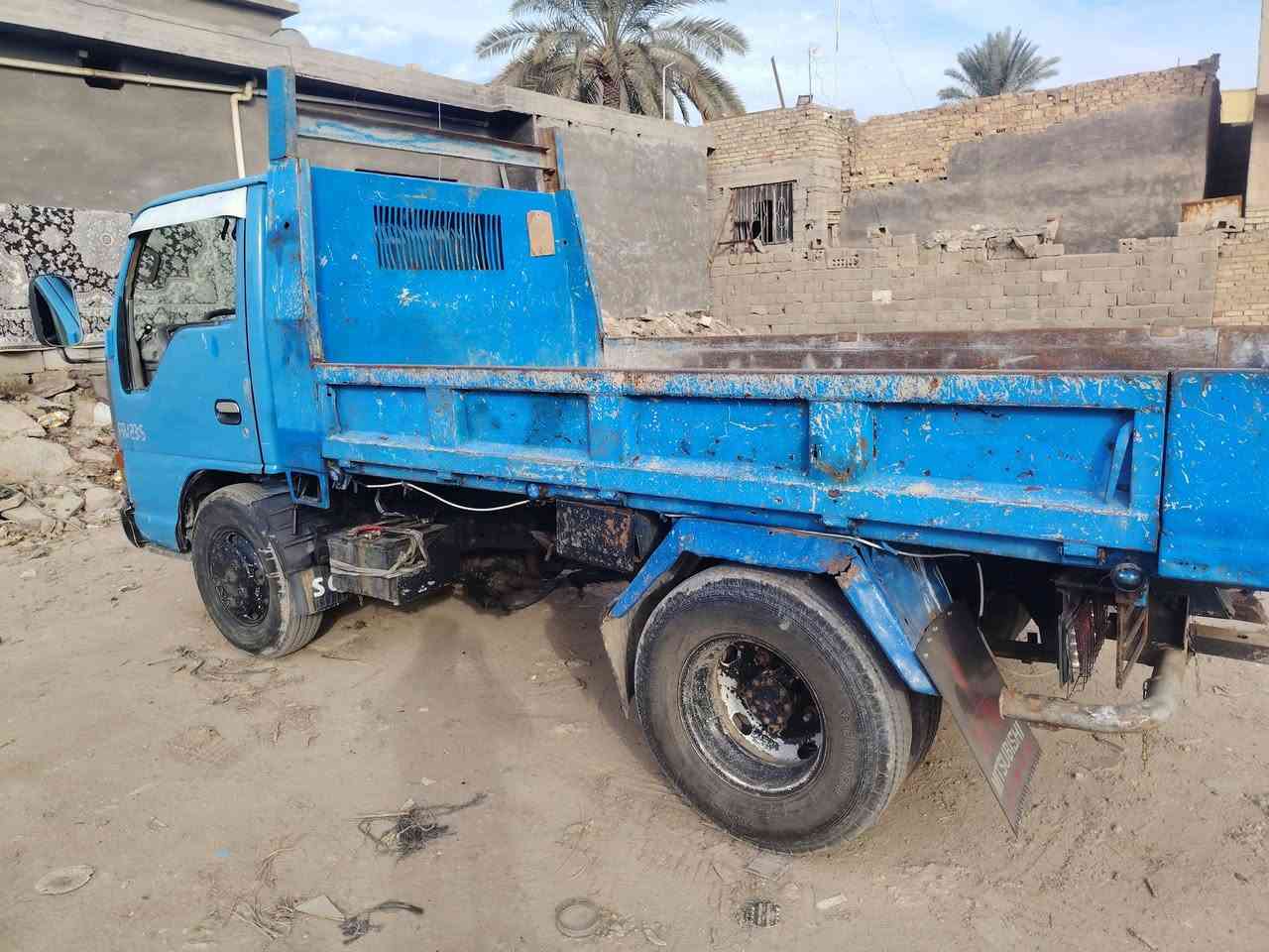 البيع ازوزه موديل 2002 قلاب بلادي رقم قاسيه اصفر مكفوله مكان بابل جبله *********** $***********
