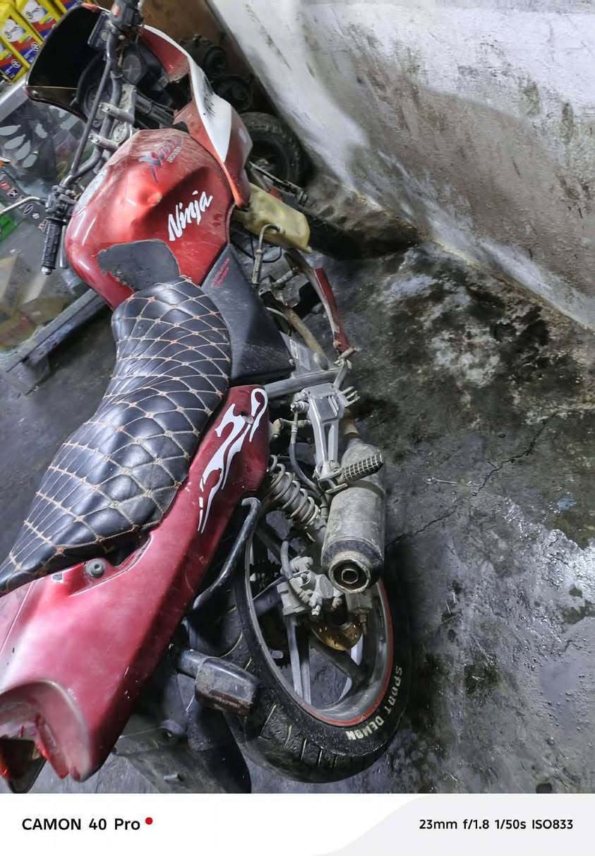 دراجه هوندا 2003
نظيفه مابيه شي
بدون اوراق
مكان فلوجه


**إذا كنت صاحب هذا الإعلان وتريد حذفه لأي سبب، رجاءا أرسل رسالة إلى الدعم الفني**