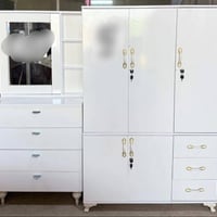 كنتور ٣ باب • ارتفاع ١٧٥ سم • توصيل بغداد