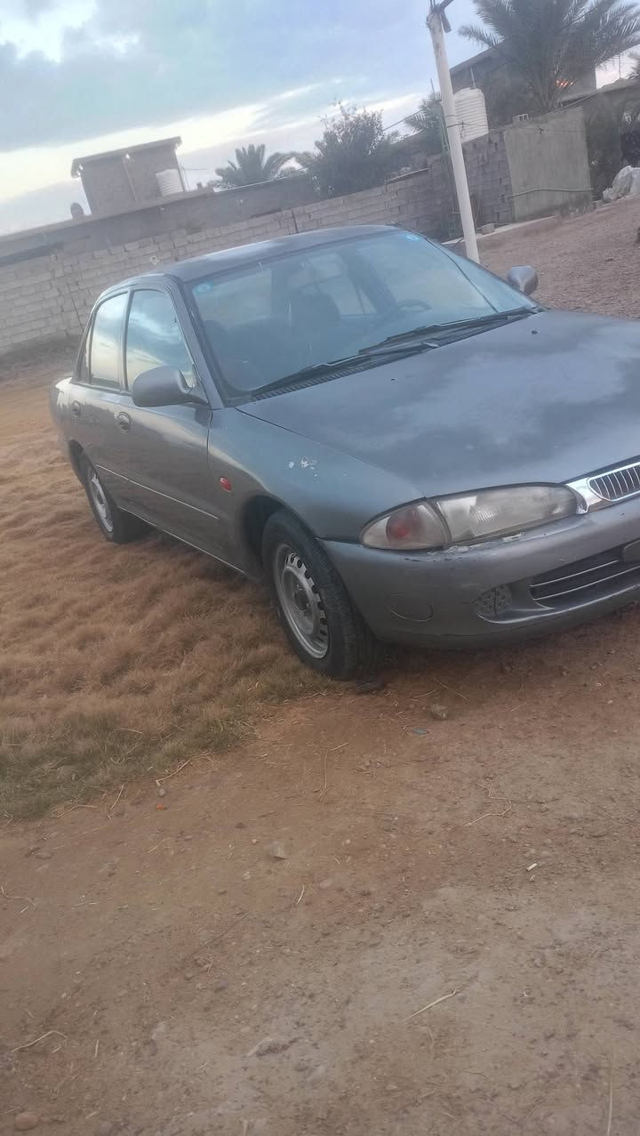 سلام عليكم سياره بروتون لبيع الفين وثنين مكفوله تبريد وتدفيه شقاله رقم بغداد نكليزي تحويل اول يوم مكاني ابو غريب لشيحه السعر ٤٥ وبيها مجال  ***********
