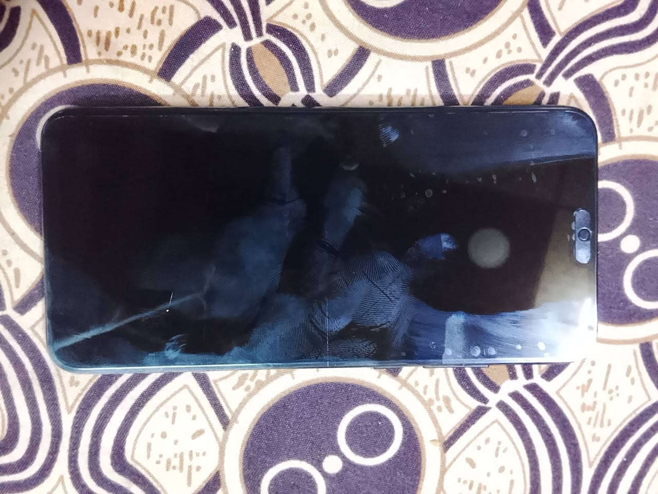 سلام عليكم جهاز هونر اكس 8 الذاكره 128 الرم 6 السعر 80الف الرقم ***********
